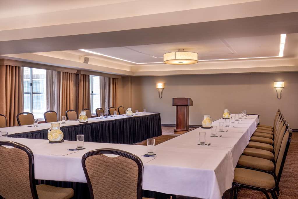 Sheraton Boston Needham Hotel Удобства фото